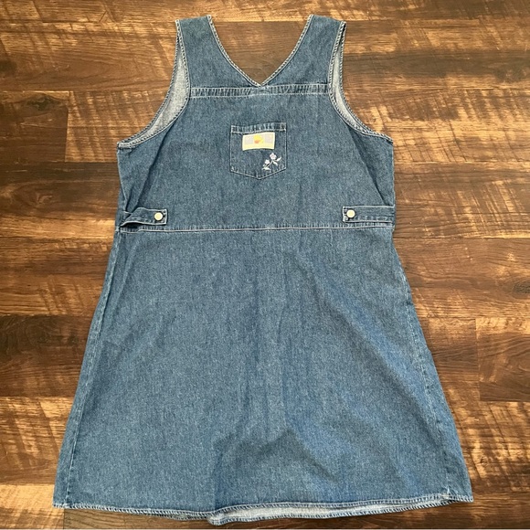 SOLD Vintage Disney store Winnie the Pooh floral embroidered denim jean dress - Picture 7 of 11